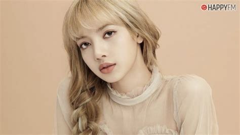 Tatlı lisa #entertainment aesthetic cute lisa entertainment süße lisa #unterhaltung ästhetische süße lisa. BLACKPINK: Lisa con sus gatos te alegrarán el día