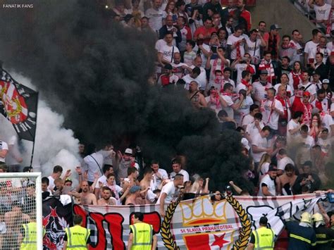 Game played at 5 may 2021. Slavia Praha - Sparta Praha 02.04.2017