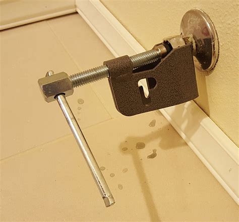 We did not find results for: How to Replace a Leaky Toilet Water Shutoff Valve | Terry ...