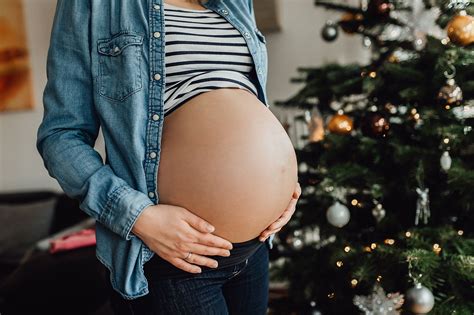 Bauch weg mit nur 1 übung! @larissasydekumphotography // weihnachtliche ...