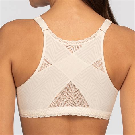 Livraison offerte dès 39€ d'achat et paiement sécurisé. Soutien-gorge emboitant sans armatures nude Playtex Ideal ...