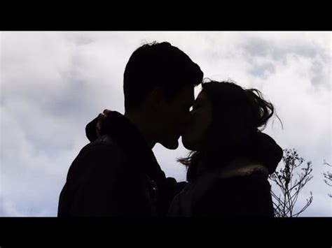Zoom sur les accros du sexe. Où commence l'addiction au sexe ? - YouTube