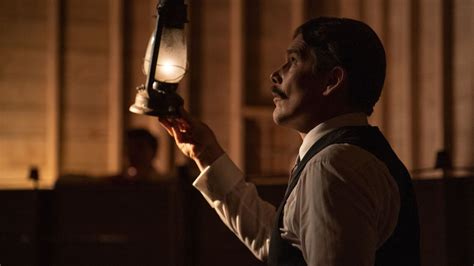 The story of the promethean struggles of nikola tesla, as he attempts to transcend entrenched technology—including his own previous work—by pioneering a system of wireless energy that would change the world. Tesla: Film Review - The World of Celebrity