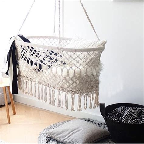 Even bigger items like hammocks are possible! Hangematten For Infants / Hängematten - Baby- Hängematte Koala / De hangmatten die je vindt bij ...