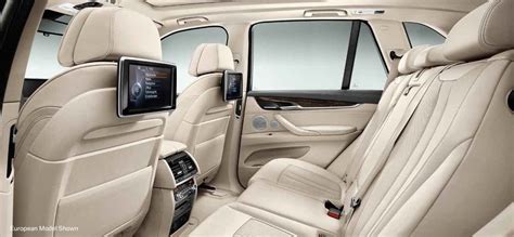 21 x 9.5 fr & 21 x 10.5 rr bi color, cognac, vernasca leather upholstery (mc), front massaging seats, parking assistance package. BMW X5 xDrive50i with exclusive Napa leather in ivory white and American oak wood interior trim ...