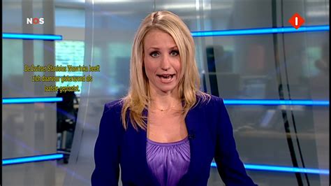 Nieuwslezeres dionne stax blikt terug op de dag dat de aanslag op de redactie van charlie hebdo werd gepleegd. Dionne Stax: Nieuwe NOS Journaal presentatrice Dionne Stax ...