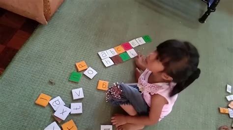 Berikut kami sajikan 20+ gambar huruf hiasan dinding. Mengenal huruf abjad menggunakan metode whole brain teaching (PTK siklus ll) part 1 - YouTube