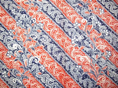 Antique batik tulis parang motif from central java. Batik Tulis Lasem: Classy Lerek