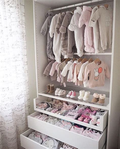 Klicken sie auf eines der bilder und wir zeigen ihnen exklusive kinderbetten vom münchner fachgeschäft salto. So hübsch! Von Pax von IKEA. #baby #kleidung #babykleidung #babyfashion #babyclose | Ikea ...