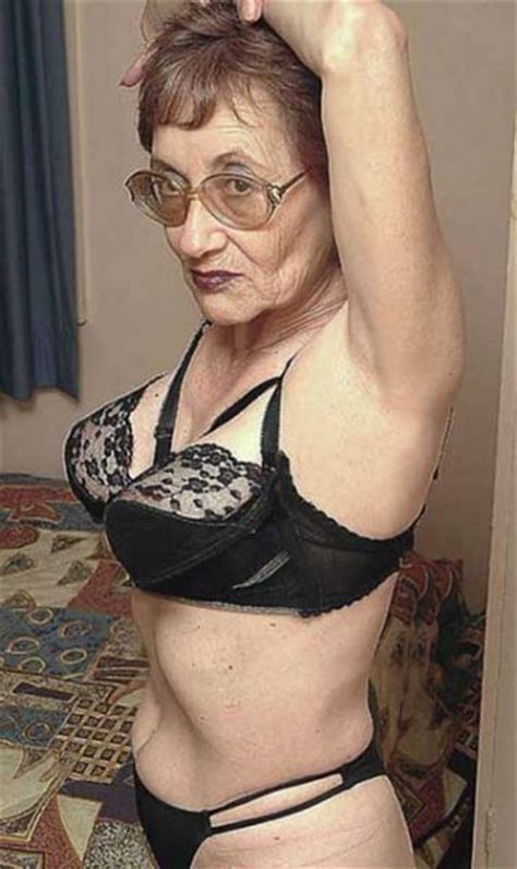 My wife's first cuckold experience with a black bull. Pin on black bras