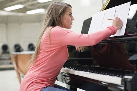 Best music schools in usa for 2020. Colleges vs. Conservatories for Music Majors
