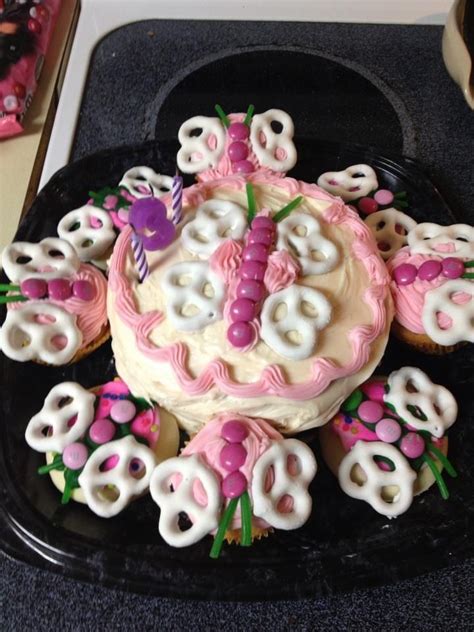 I pray that you will achieve all your goals. My niece's 3rd birthday cake, made by hmdickenson (With ...