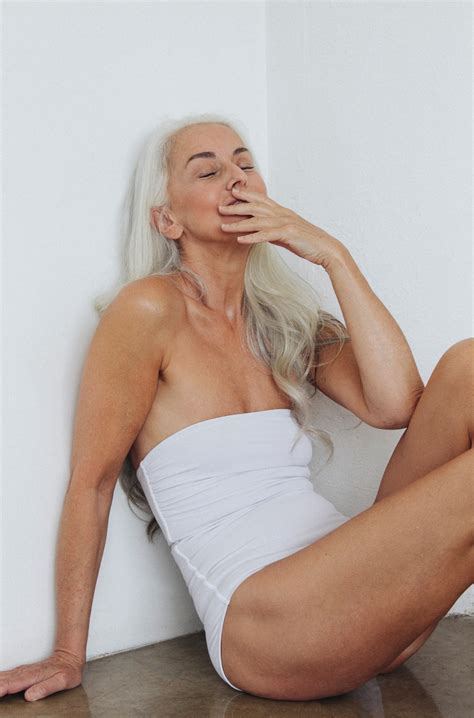 To help you navigate digital territory and figure out which are the best dating apps for relationships, we consulted a dating pro. This 60 Year Old Model Is In The Latest Swimwear Campaign