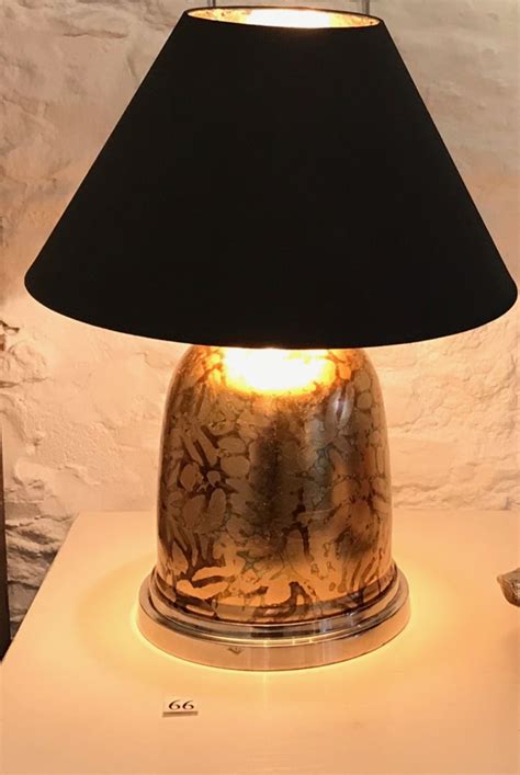 It produces a very pleasant, diffuse and even light. Lighting a corner 🌹 | Novelty lamp, Lamp, Table lamp