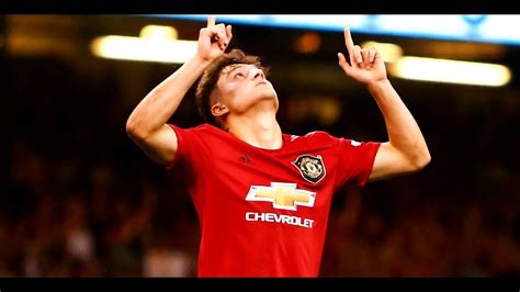 Manchester united made it through to the last eight of the europa league thanks to paul pogba's winner against ac milan tonight.result: Daniel James Vs Ac Milan 2019 - Daniel James Converted The ...