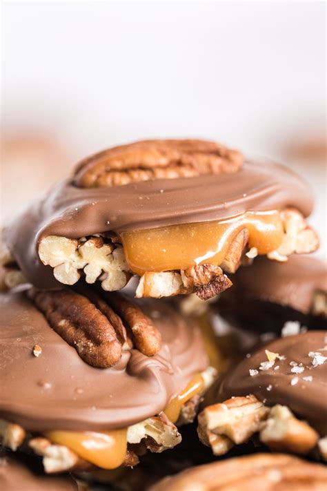 I still haven't gotten my brother and sister to like salted caramel but one of these i love that these have all the flavors of chocolate turtles but they're in chewy cookie form. Kraft Caramel Recipes Turtles : Caramel Pie Recipes My ...
