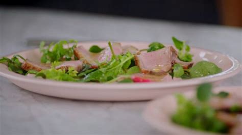 Heat 2 tablespoons of oil in a large frying pan over a medium high heat, and then fry the tortillas on 5 seconds per side until they are pliable. Jamie Oliver pan fried free range duck breast with orange ...