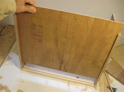 You are seeing this message either because your flash player is outdated or because your browser does not support html5 player. Bandsaw stand