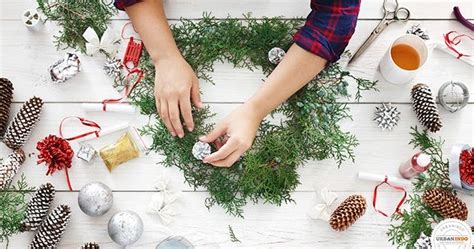 Diy cara membuat bunga mawar cantik dari pita satin. Kreasi Natal Dari Pita Jepang : Diy Membuat Hiasan Natal ...