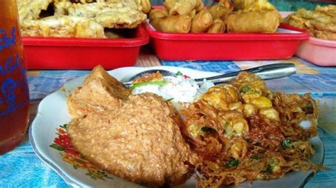 Kalau ada sisa tempe yang belum diolah, bikin aja sambal. Resep Sambal Tumpang Sragen - Resep Sambal Tumpang Tempe ...