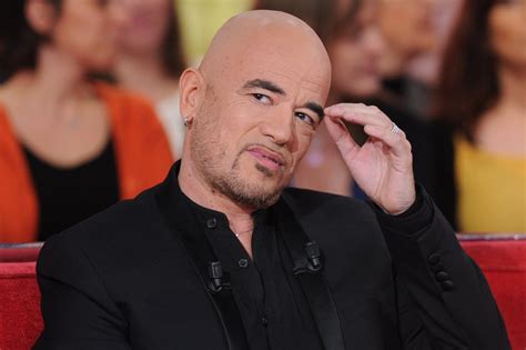 Toute l'actu sur pascal obispo : Pascal Obispo : pourquoi il s'énerve contre les Francofolies