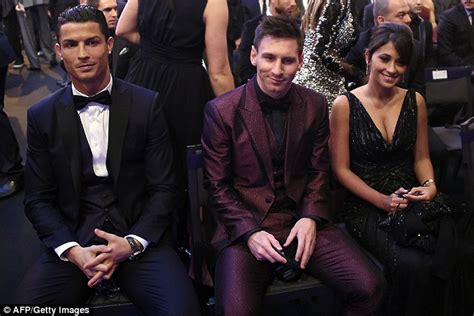 Ronaldo's current gf recently watched him break the world record of most headed goals in la liga. Irina Shayk confirms relationship with Cristiano Ronaldo ...