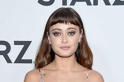 32a, date de naissance, couleur des cheveux, couleur des yeux. Army of the Dead : Zack Snyder recrute Ella Purnell ...