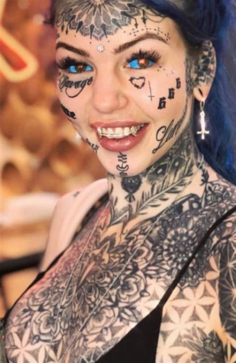 Realistic eyeball tattoos went viral this year, and most of the time, they never say who the tattoo realistic eyeball tattoos by andrzej niuniek misztal went viral this year! 'Dragon Girl' goes blind tattooing eyeballs blue | The ...