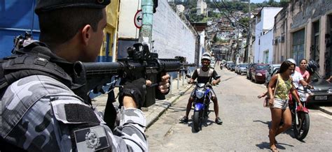 Esta página reúne notícias, matéria, boletins, notas e informativos da secretaria de estado de saúde do rio de janeiro. Polícias mataram 881 pessoas em 6 meses no RJ. Nenhuma em ...