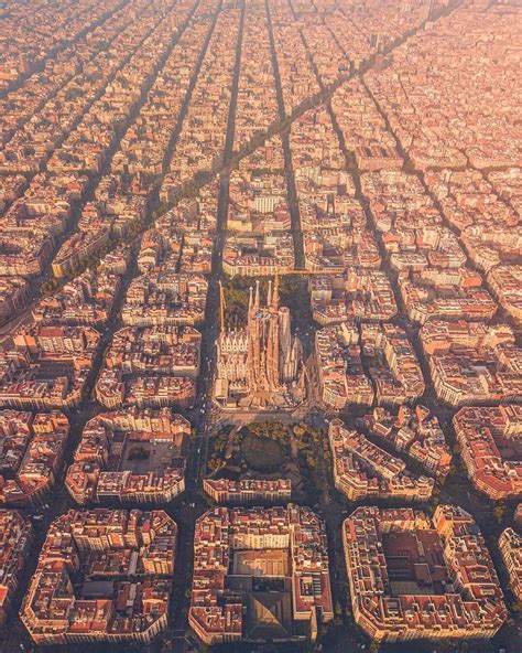Barcelona city council's municipal institute of urban landscape is convening this initiative to promote the establishment of new green roofs in the city. Top 10 Tourist Attractions in Spain | City, Urban planning ...