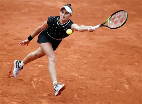 Markéta vondroušová is a czech professional tennis player. French Open: Vondrousova beats Konta; sets up Barty final ...
