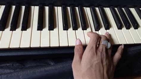 Ku tahu tak mungkin kan bersama ku tahu dunia kita berbeza cukuplah aku memendam rasa cukuplah sampai disini saja. Test Doang Lagu Aku Rindu 😊 - YouTube