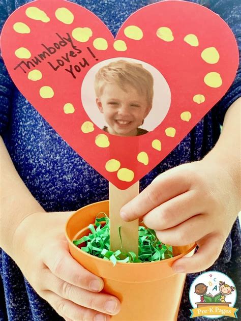 Kids salt art centerpiece mother's day craft. Mother's Day Thumbprint Keepsake Kids Can Make - Pre-K ...