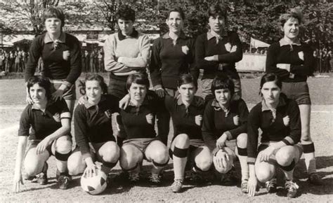 La funzione verrà celebrata sabato 4 maggio alle 15.30. Daniela Paolino: il mio calcio anni 70! | CalcioDonne.it