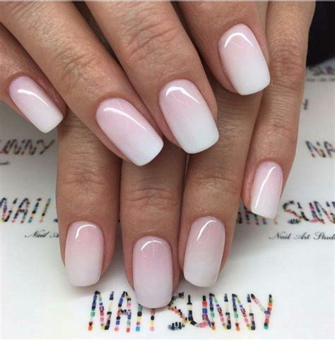 * obsahuje fotogalerie související s gelové nehty * snadno procházet skrz nehet návrhy obrázky * zcela zdarma app * obsahuje inspirativní nail art * můžete procházet francouzsky, gel acyrlic nehty nápady. Nehty Ruzove Ombre