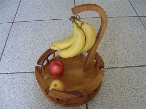 Dinette décor fruit bowl with banana holder, fruit basket with detachable banana hanger black, chrome or bronze color options.,best holiday gift, for the entire family, (chrome). 18 best Banana holder images on Pinterest | Banana ...