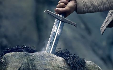 Rei arthur a lenda da espada 2017 1080p filme completo. Crítica: Rei Arthur: A Lenda da Espada (2017, de Guy ...