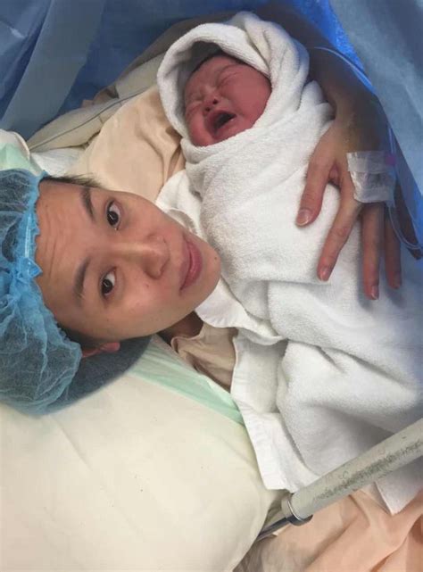 It's happenning at kuala lumpur convention center. Lee Chong Wei and wife Wong Mew Choo welcome second baby ...