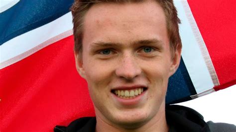 He won a gold medal in the 400m hurdle crossing at the 2017 and 2019 world championships and the 2018. Kåra til Årets namn i norsk friidrett - Vikebladet