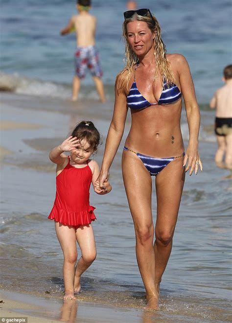 But what's important now is that the meme has gone full meta, and people are showing the meme to their mothers. KATCHING MY I: Bikini'd Denise Van Outen looks tanned and ...