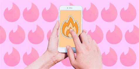 Okcupid is a dating app similar to badoo or tinder that lets you connect with other people who are mutually interested. Tinder Released a New App Exclusively For College Students ...