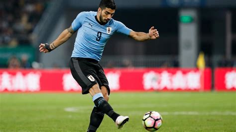 Uruguay 2 vs brasil 1 video con los relatos de carlos sole (1950). Luis Suarez tests positive for COVID 19 and will miss ...