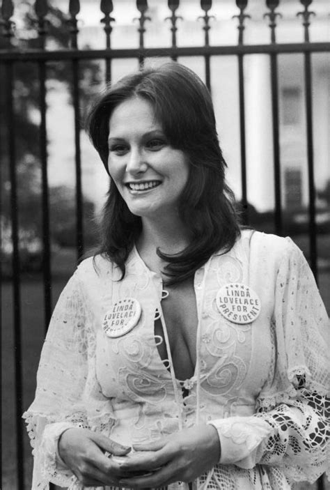 In the late 1960s she began a relationship with chuck traynor and eventually married him. Linda Lovelace: The Story Of 'Deep Throat' And The Girl ...