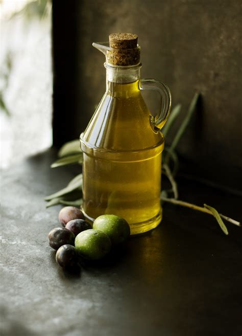 There are many reasons why people may lose their hair. Olive Oil for Hair Growth: 10 Best Olive Oil Hair Products ...