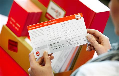 Aufkleber für päckchen und pakete mitsamt des portos, das hierfür zu zahlen ist, bekommen sie auf der internetseite von dhl im. Dpd Aufkleber - Paket : Dpd Retoure Schein Was Muss Aufs ...