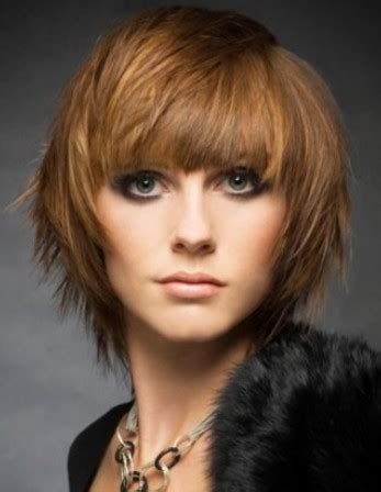 This will create excellent natural volume and the final look will be outstanding. layered bob hairstyles | Women Hairstyle