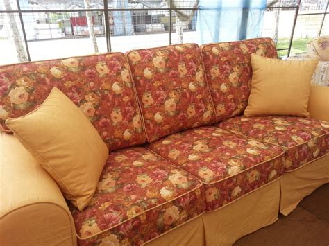 Maybe you would like to learn more about one of these? Episod Buat Rumah: Aksesori Tandas dan Sofa Fella Design ...