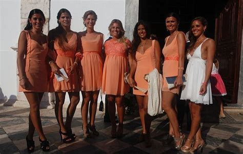 Mariana patrocínio is a member of family member As damas-de-honor da noiva, entre elas Pimpinha Jardim, e ...