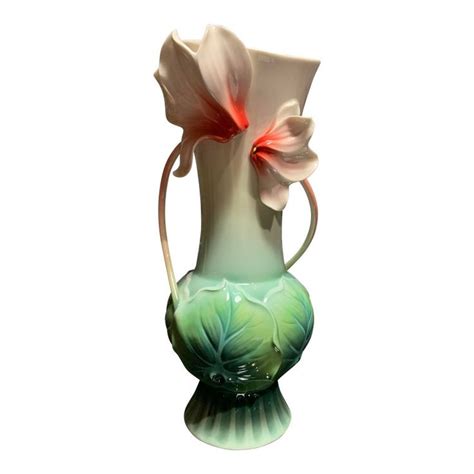 Diseña algoritmos con diagramas de flujo y transfórmalos en código con lenguajes de programación altamente demandados en la industria de la tecnología. Franz Porcelain Dreams Come True Floral Vase in 2021 ...