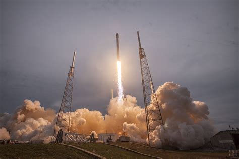 Thales Falcon 9 Launch.1 | Spacex, Spacex rocket, Spacex 
